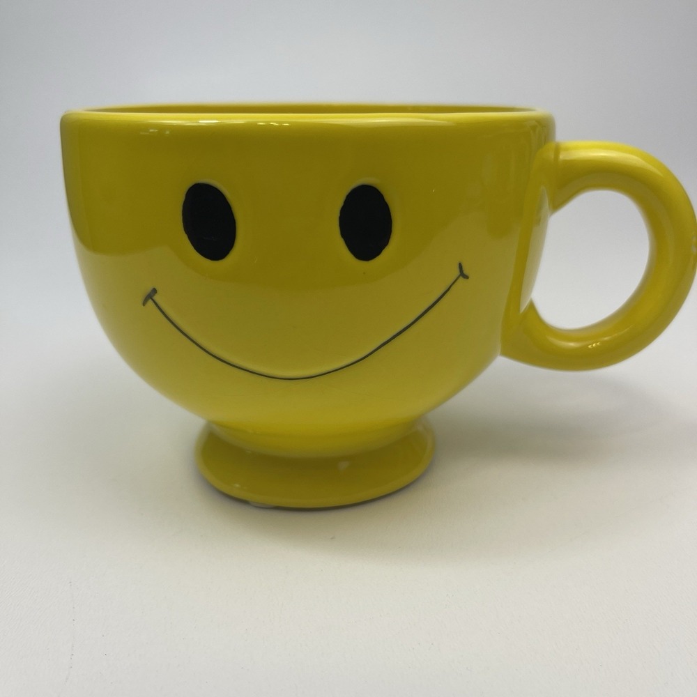 Vintage 1980s Teleflora Large Smiley Face Mug Cup Planter 3.5" Tall